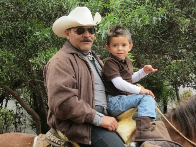 Ruta a caballo con ninos